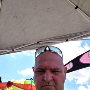 Meet your Posher, Kenneth